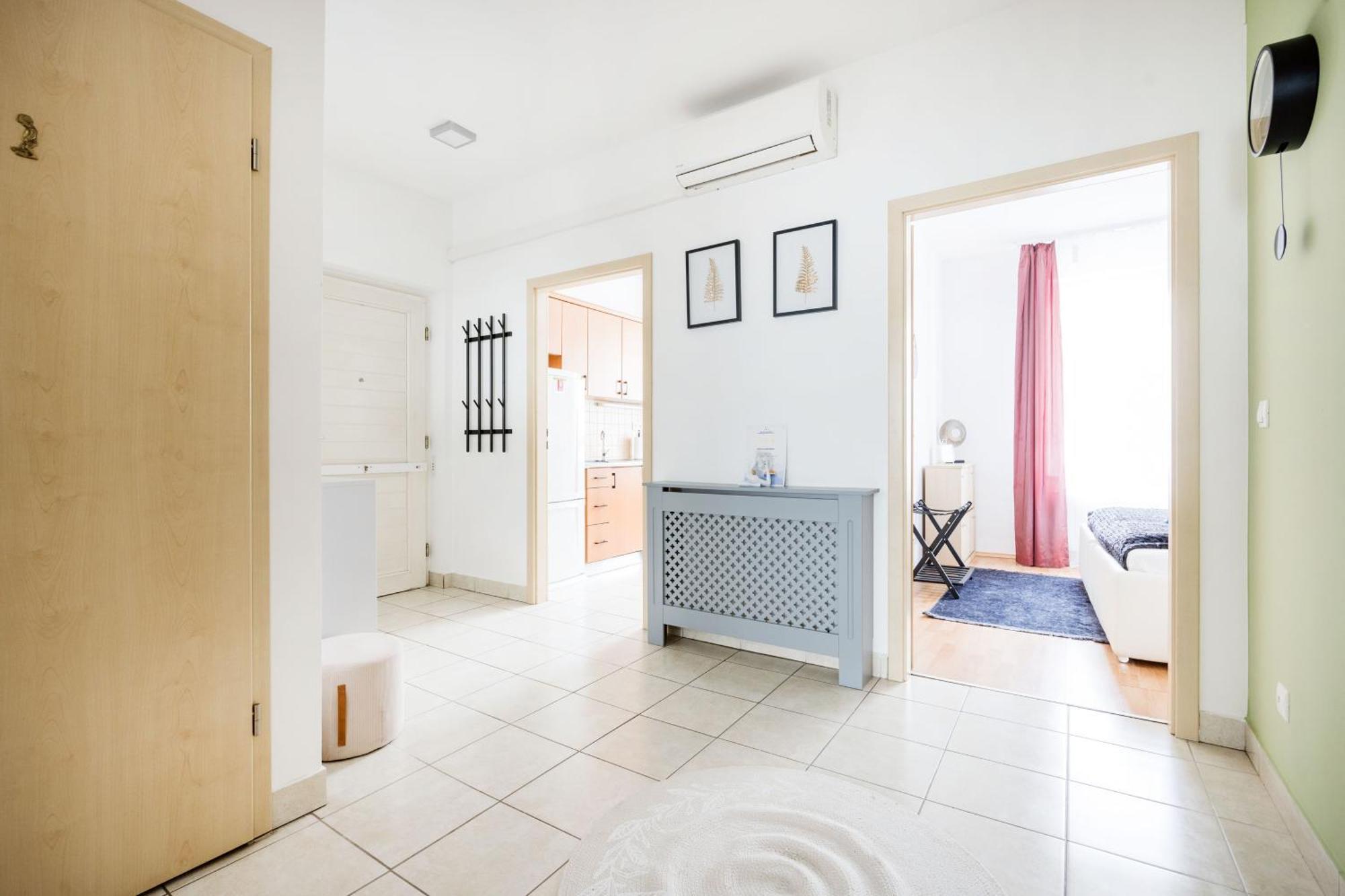 Modern Two-Bedroom Apartment With Free Parking Budapeşte Dış mekan fotoğraf