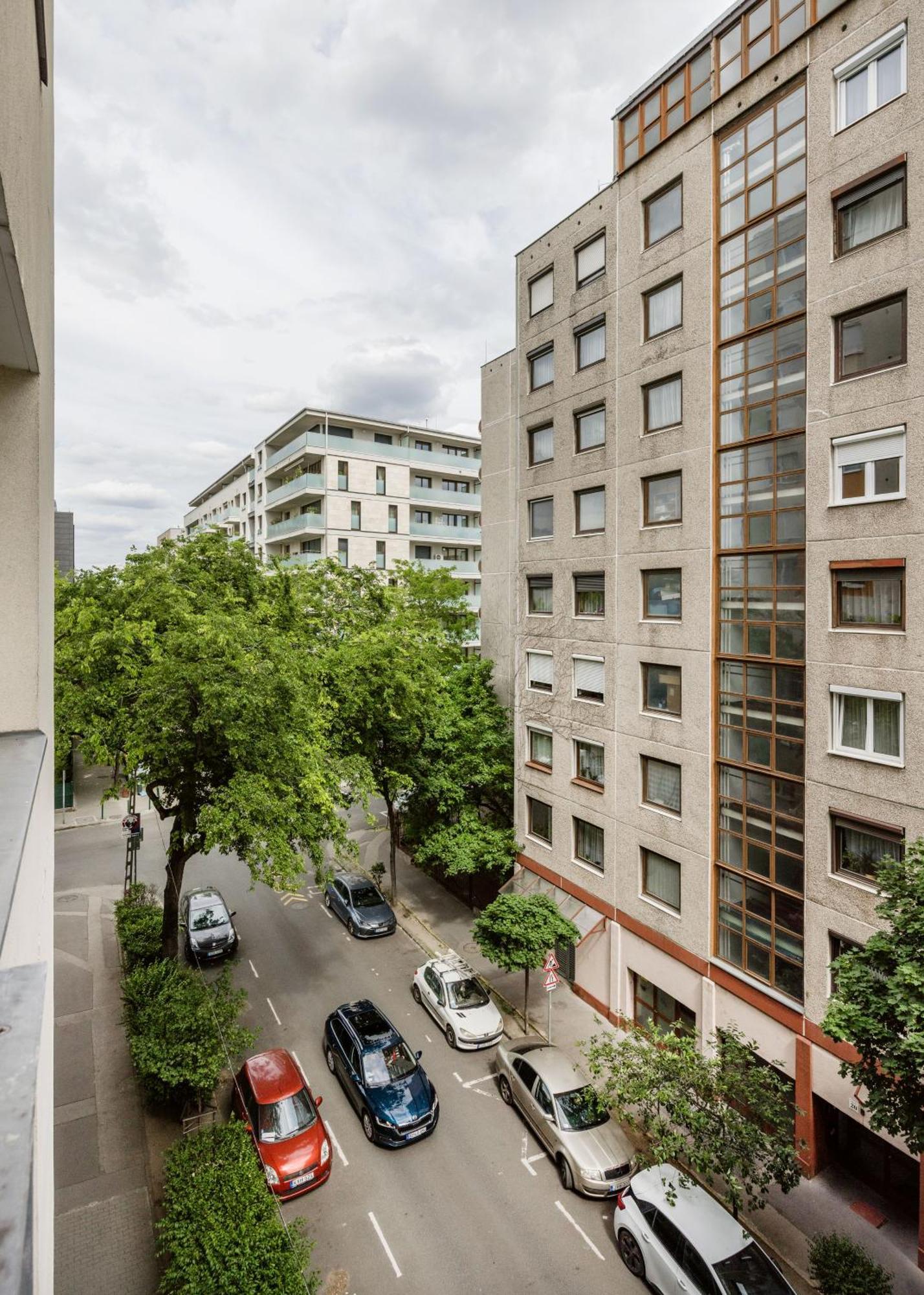 Modern Two-Bedroom Apartment With Free Parking Budapeşte Dış mekan fotoğraf